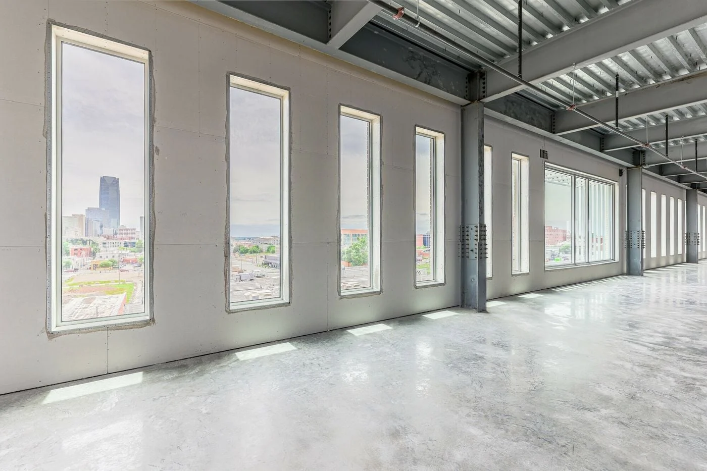 Photo 1 of 1204 N Hudson Ave, Oklahoma City, OK 73103