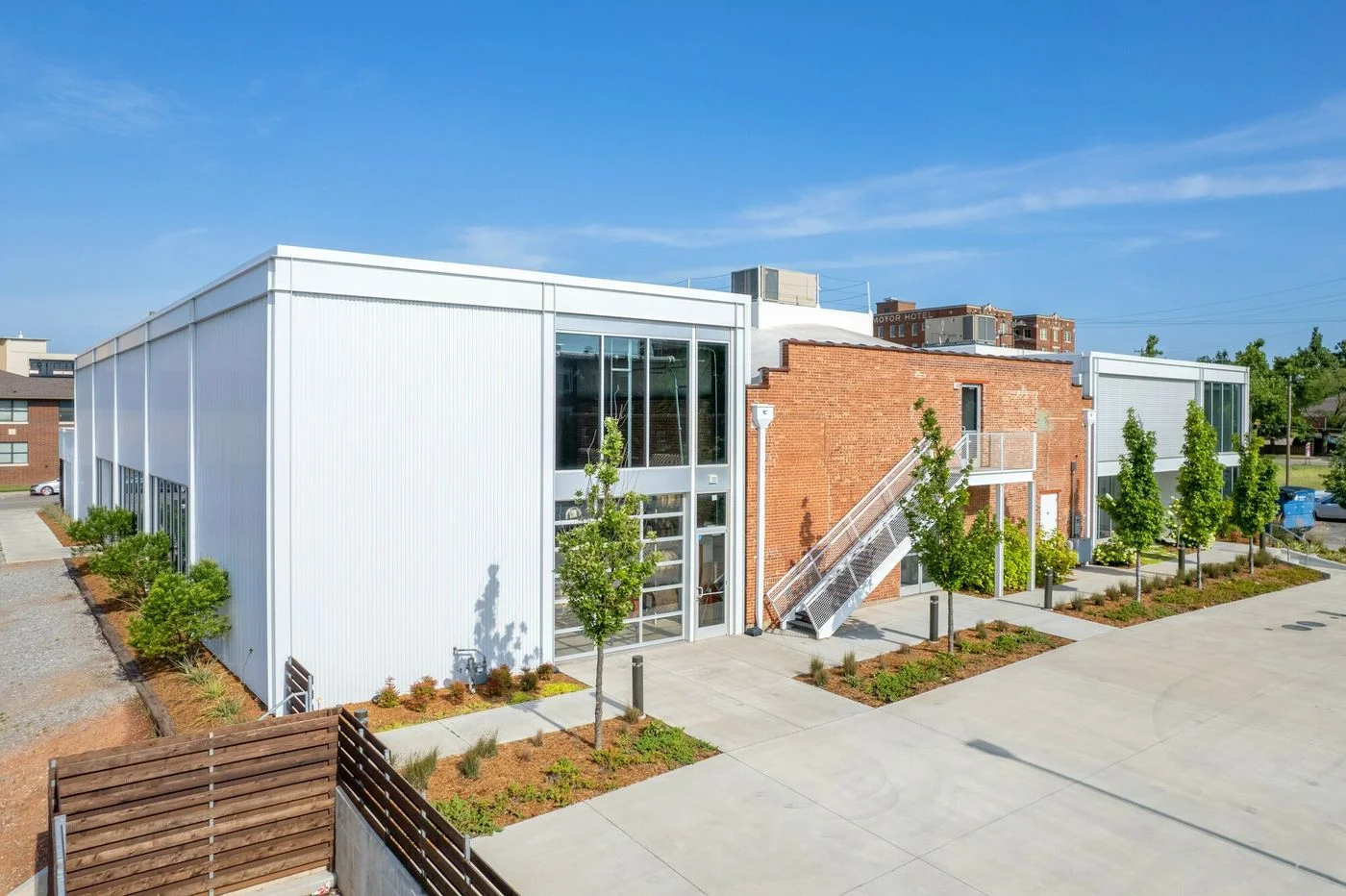 Photo 3 of 1214 N Hudson Ave, Oklahoma City, OK 73103