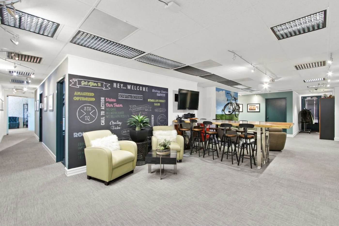 Photo-3 of 200 N Tustin Ave, Santa Ana, CA 92705