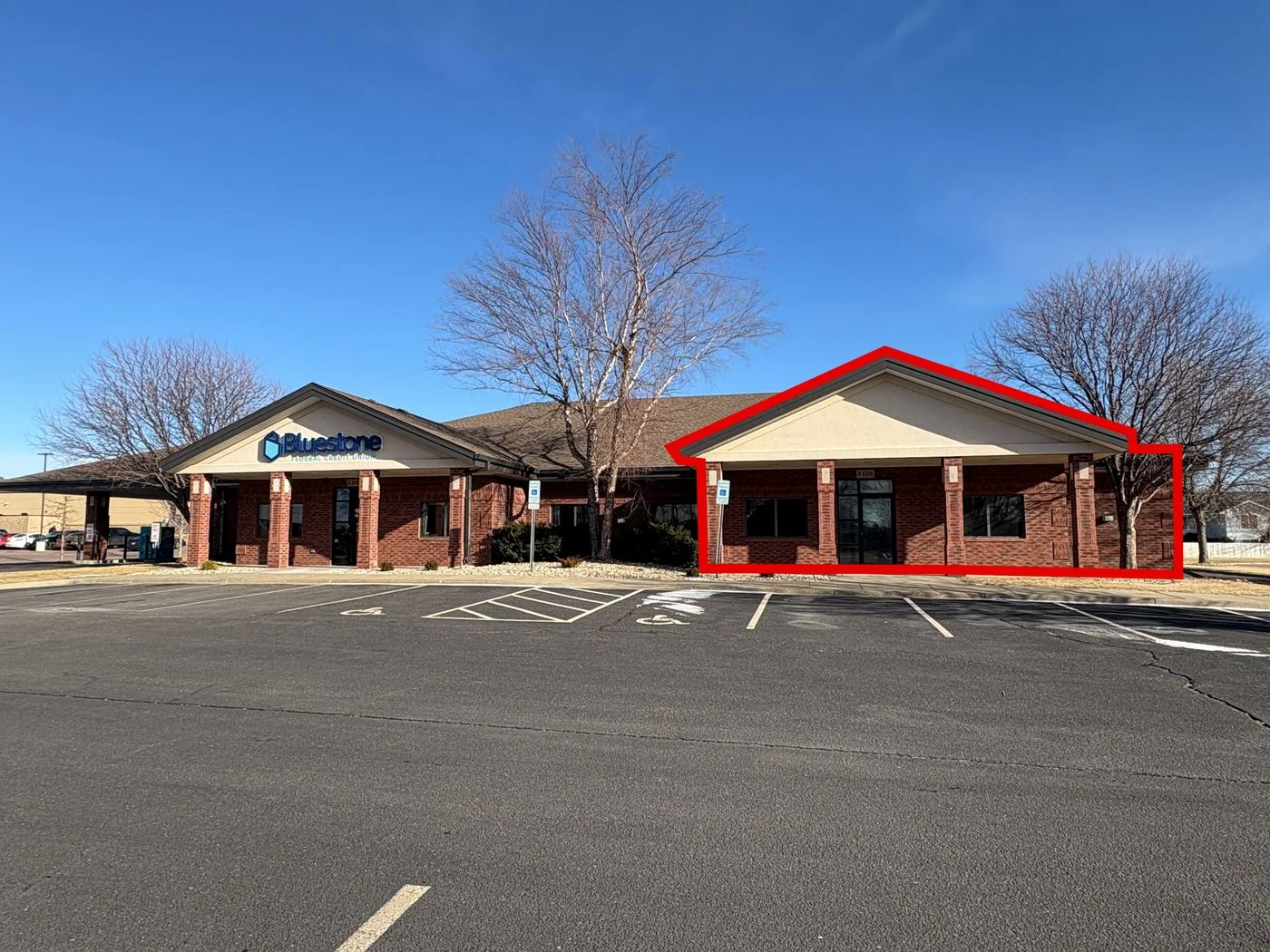 Photo-1 of 3408 S Sycamore Ave, Sioux Falls, SD 57110