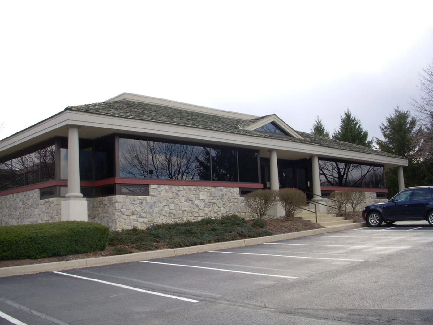 Photo 1 of 875 Berkshire Blvd, Wyomissing, PA 19610