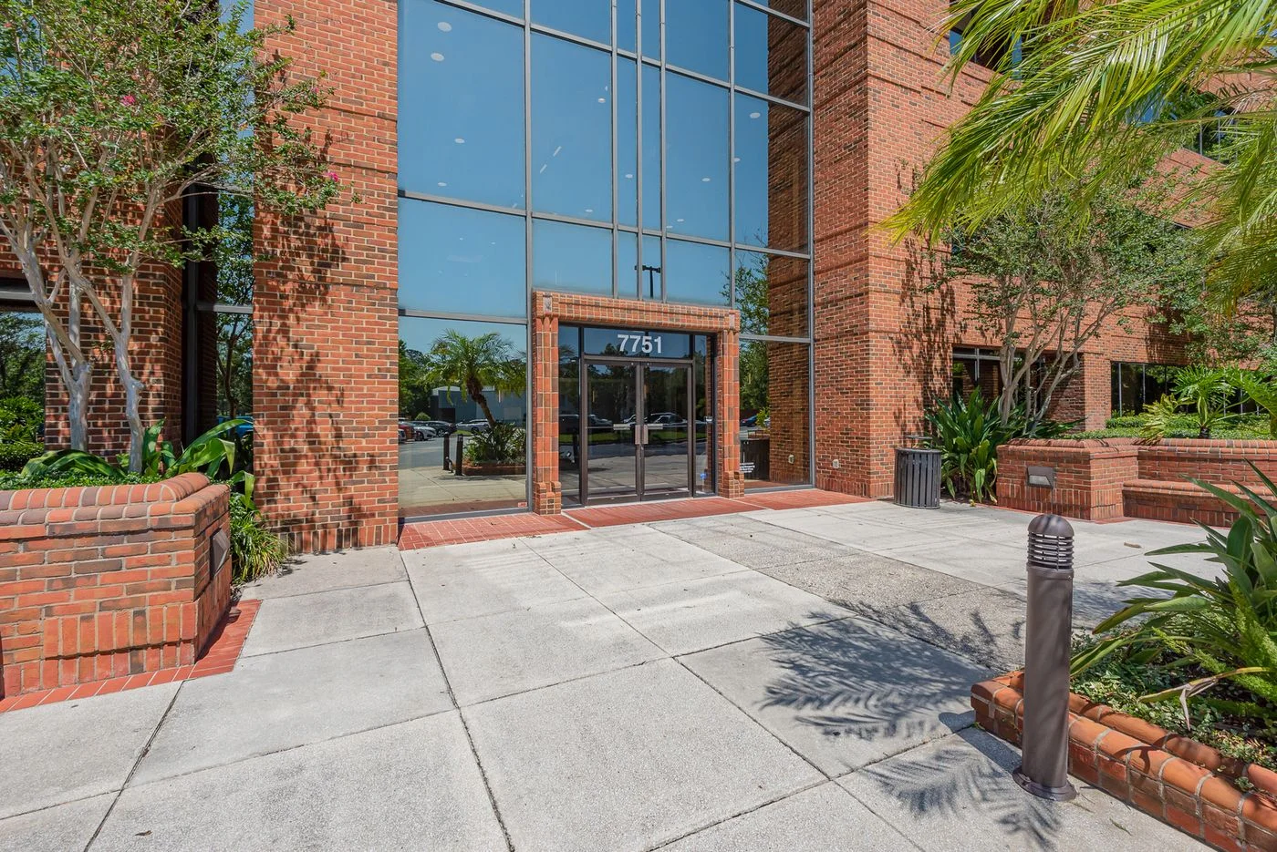 Photo-3 of 7751 Belfort Pkwy, Jacksonville, FL 32256