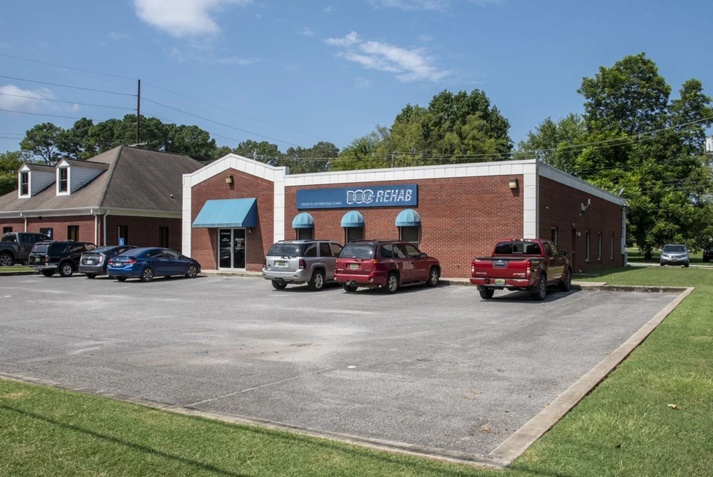 Photo 2 of 1117 16th Ave SE, Decatur, AL 35601