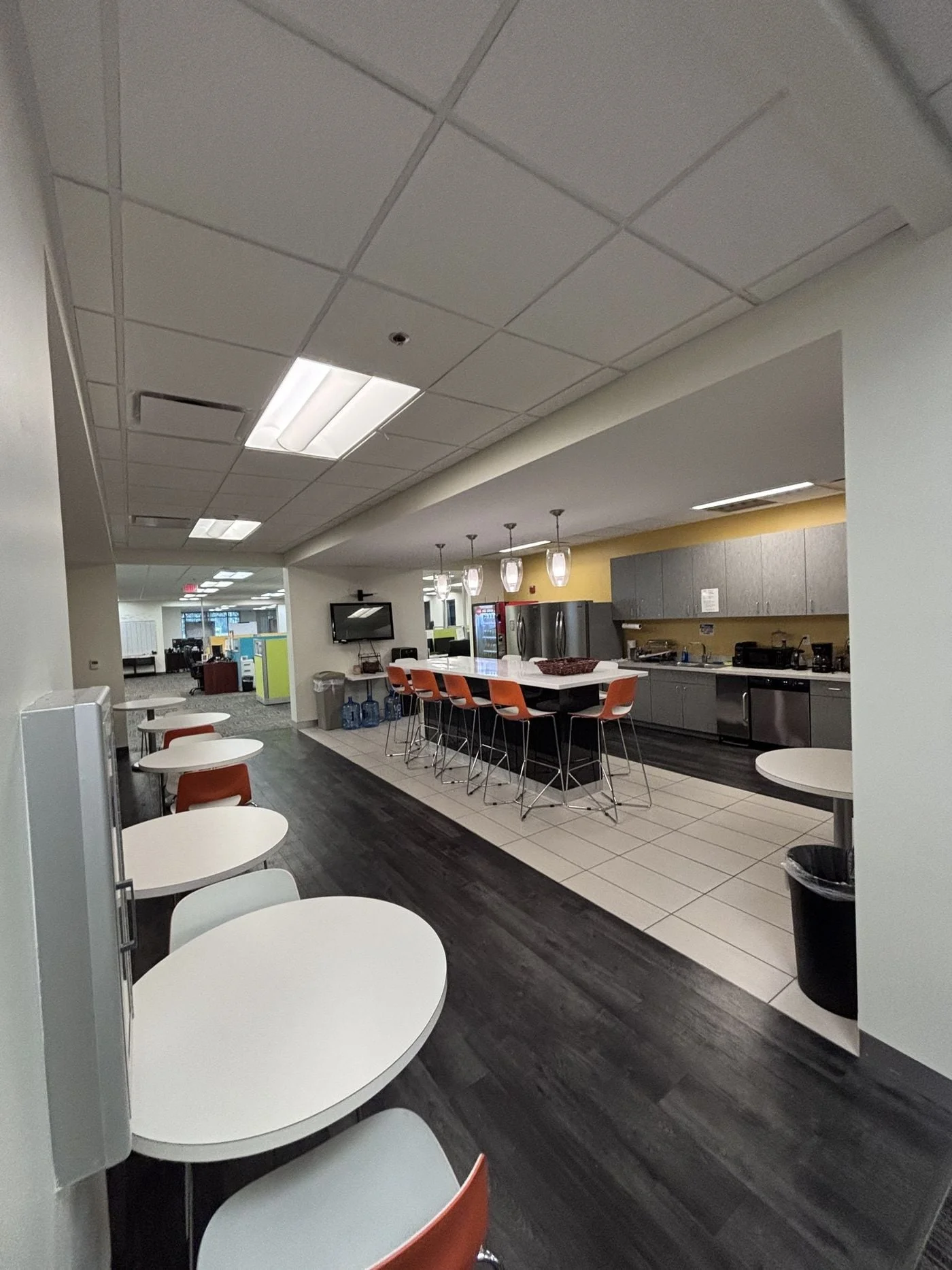 Photo 3 of 11399 16th Ct N, St Petersburg, FL 33716