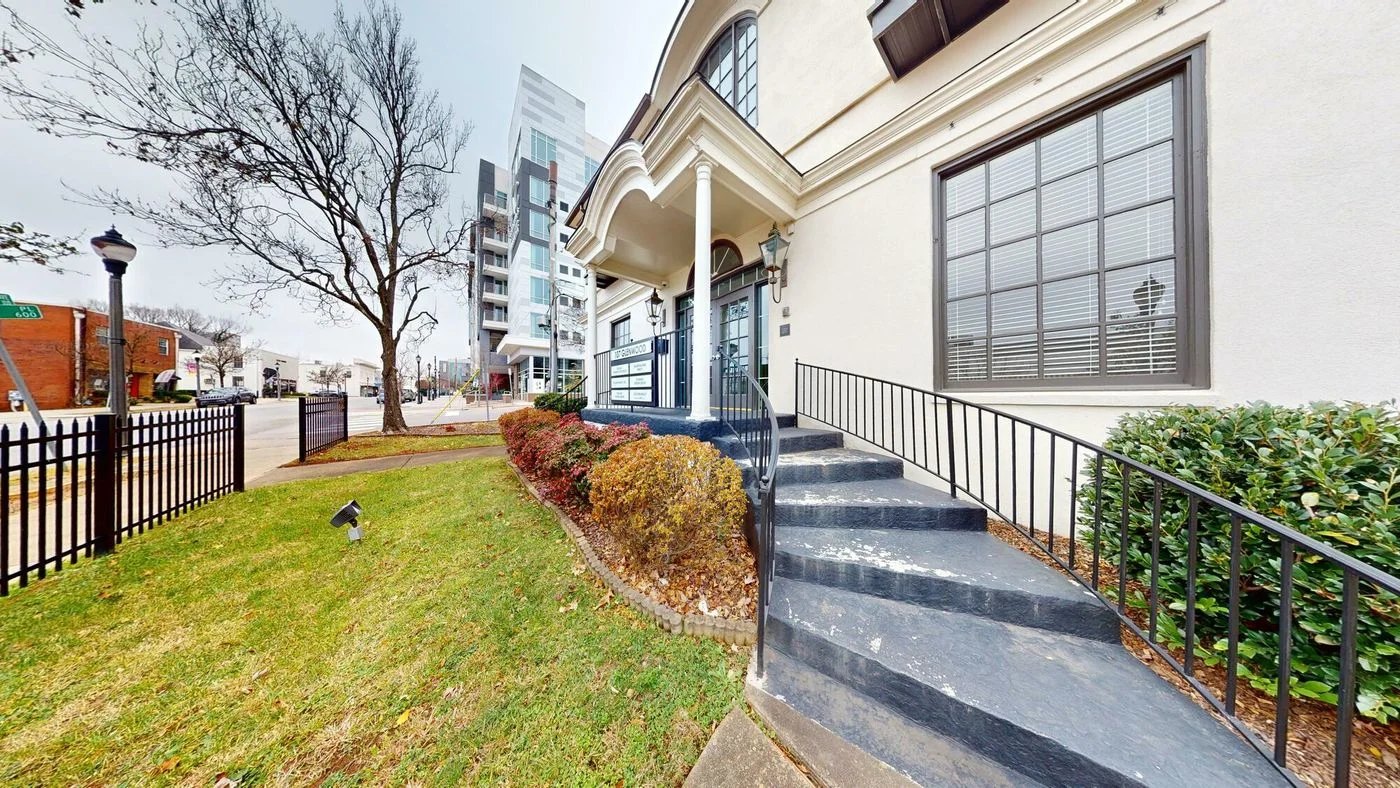 Photo 2 of 107 Glenwood Ave, Raleigh, NC 27603