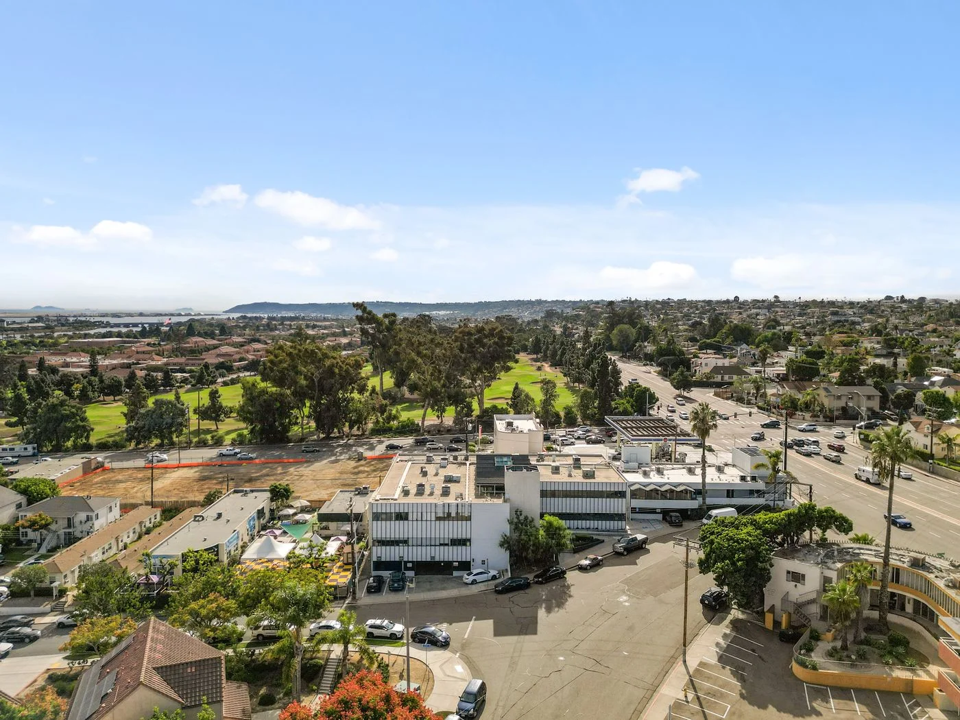 Photo 2 of 3065 Rosecrans Pl, San Diego, CA 92110