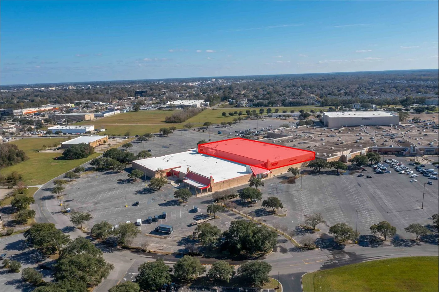 Photo 3 of 5715 Johnston St, Lafayette, LA 70503