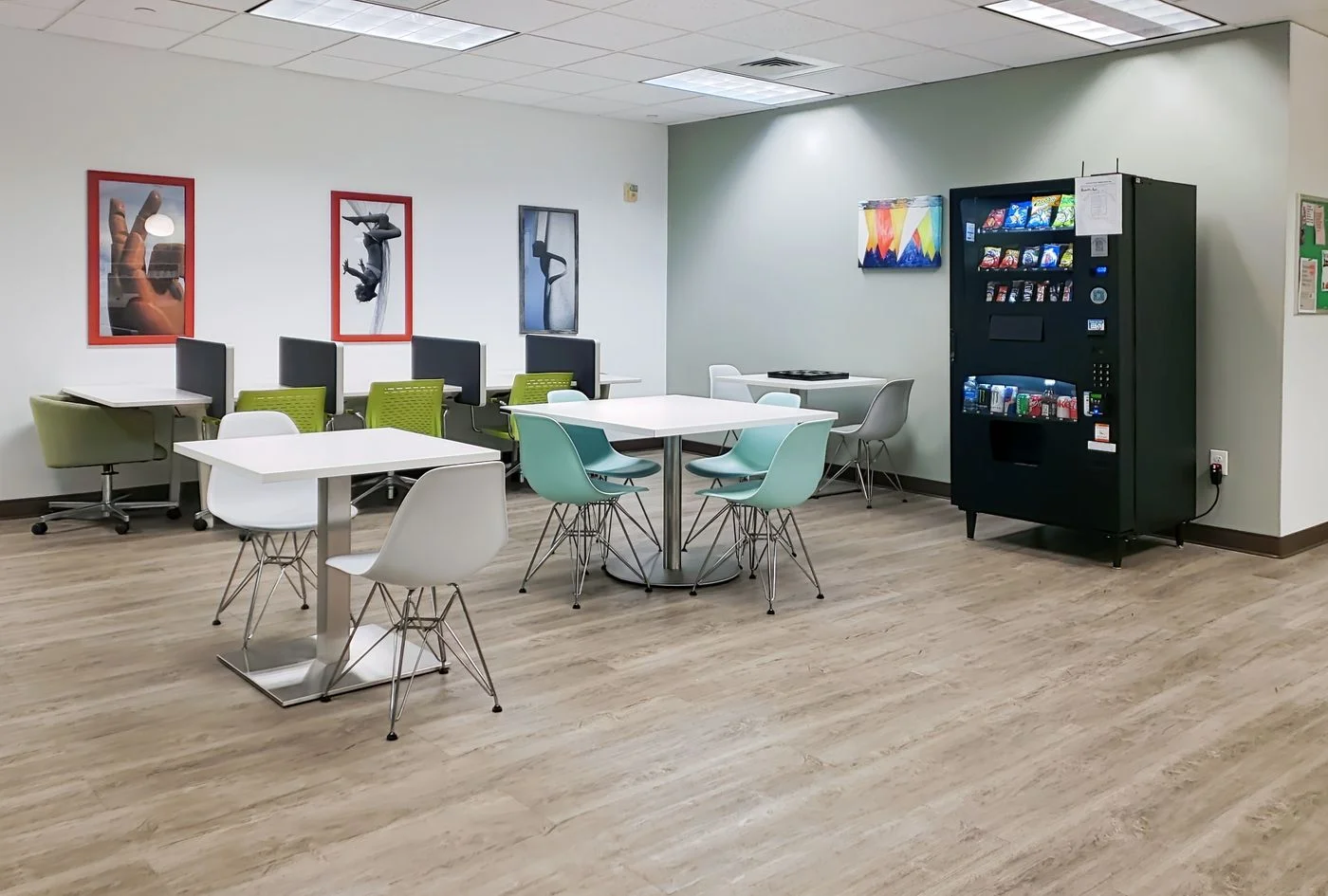 Photo 3 of 301 McCullough Dr Ste 400, Charlotte, NC 28262