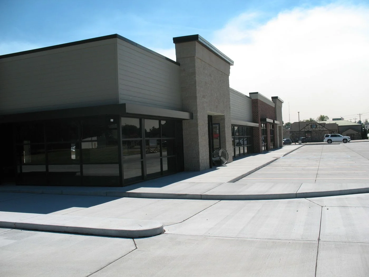 Photo 3 of 600 N Main St, Sikeston, MO 63801