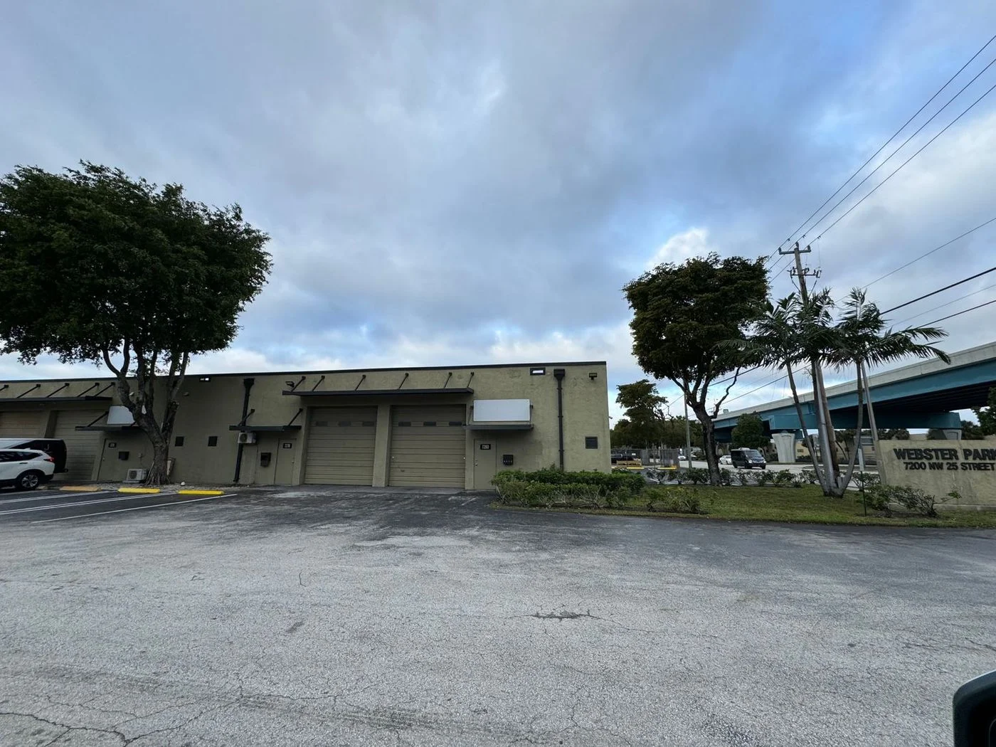 Photo 2 of 7278 NW 25th St, Miami, FL 33122