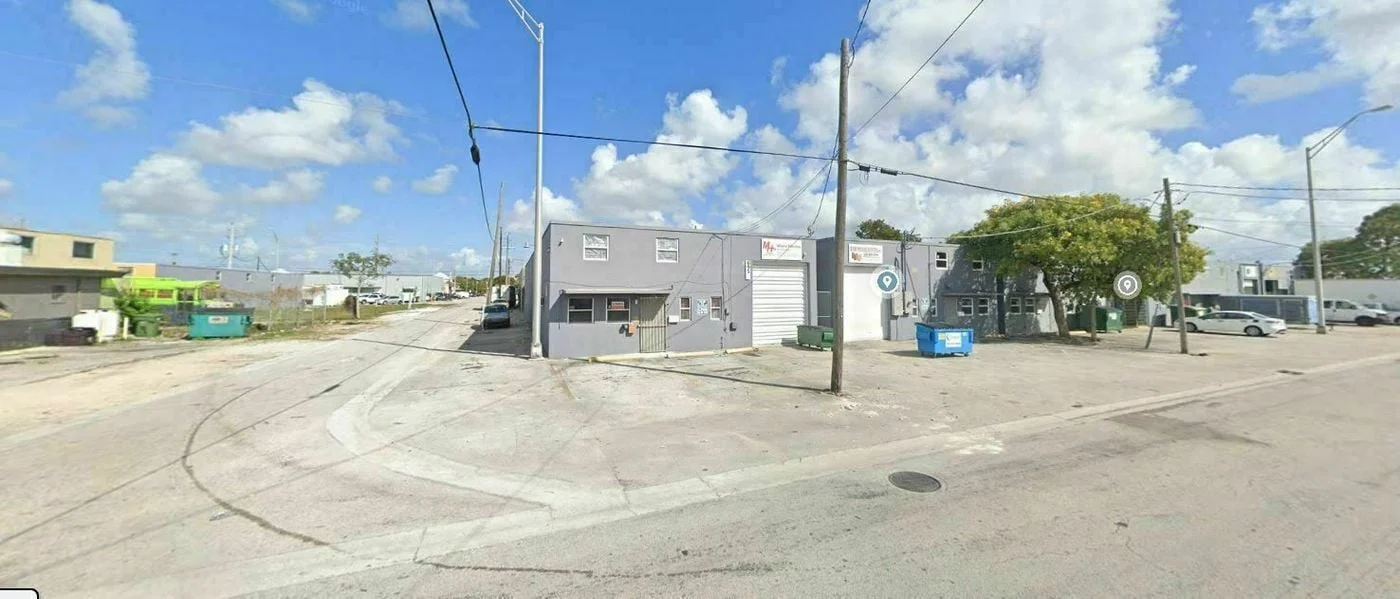 Photo-1 of 563 W 28th St, Hialeah, FL 33010