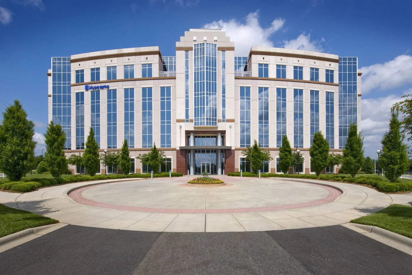 Photo 2 of 9300 - 9115 Harris Corners Parkway, Charlotte, NC 28269-3790