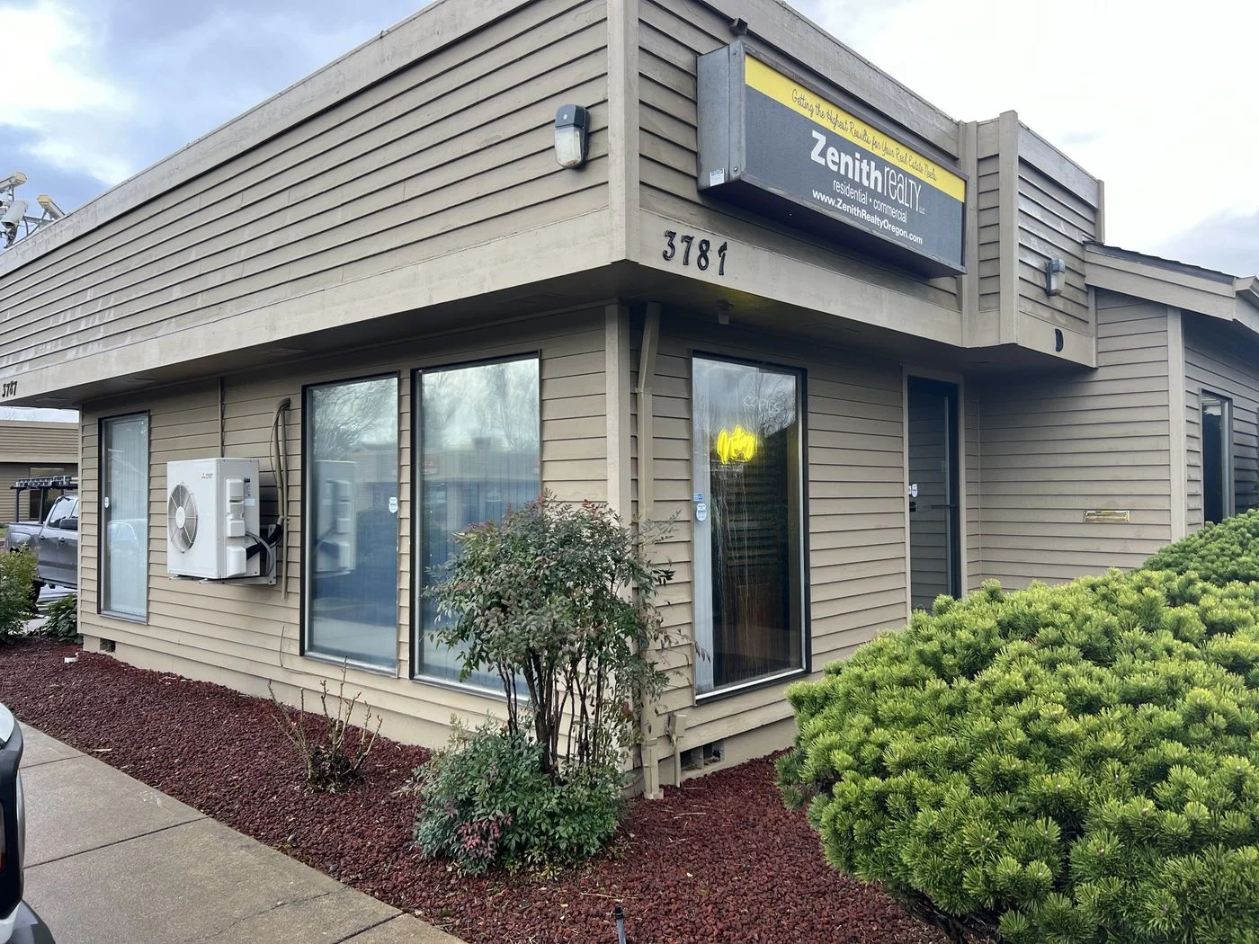 Photo-1 of 3787 River Rd N # 4 D, Keizer, OR 97303