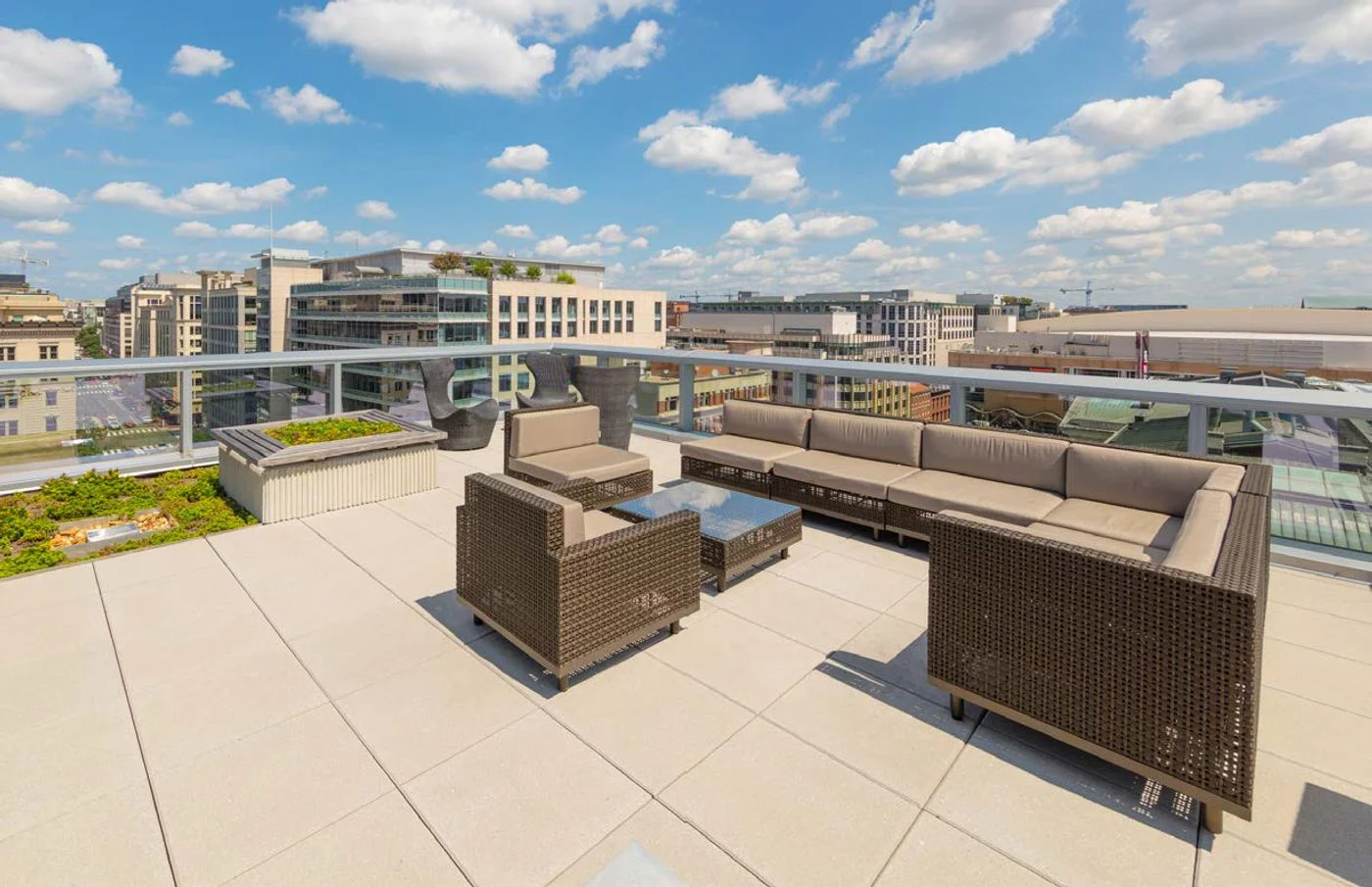 Photo 2 of 900 G St NW, Washington, DC 20001