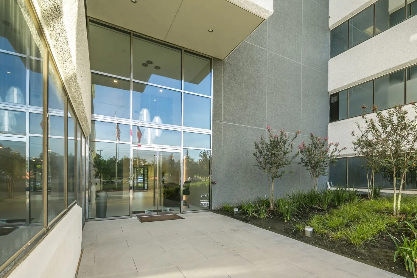 Photo 3 of 10497 Town and Country Way, Houston, TX 77024