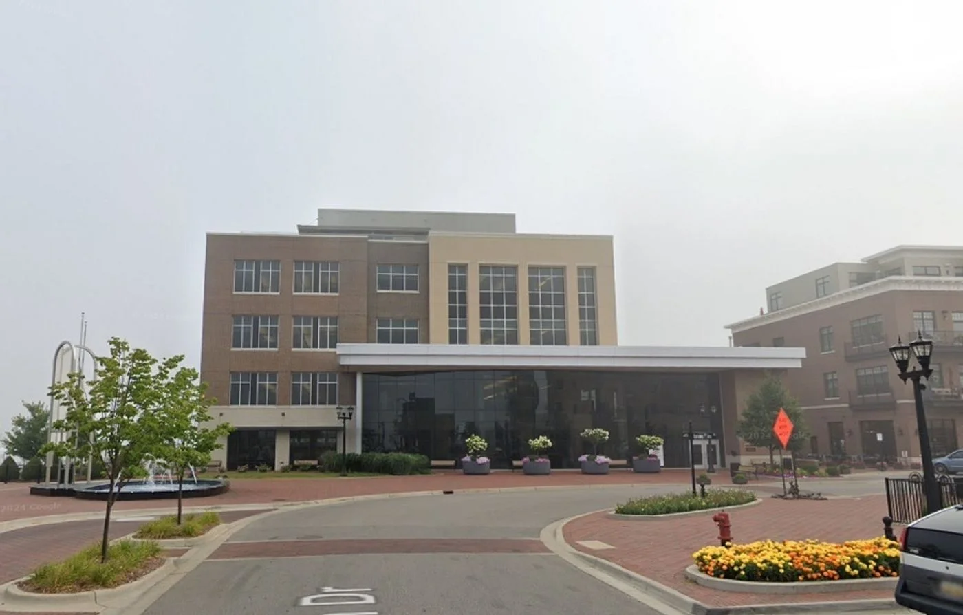 Photo 2 of 1 E Main St, Bay City, MI 48708