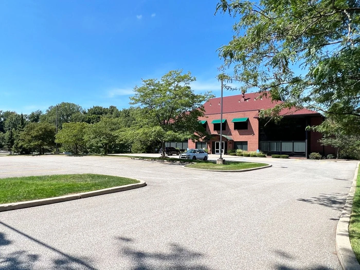 Photo 2 of 410 Cranberry St, Erie, PA 16507