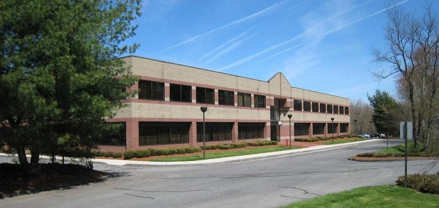 Photo 2 of 333 Turnpike Rd, Southborough, MA 01772