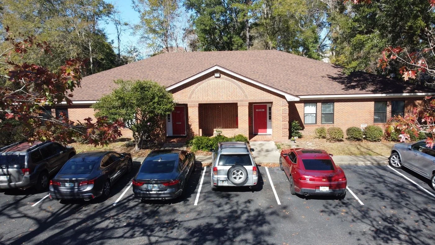 Photo 1 of 1962 Village Green Way, Tallahassee, FL 32308