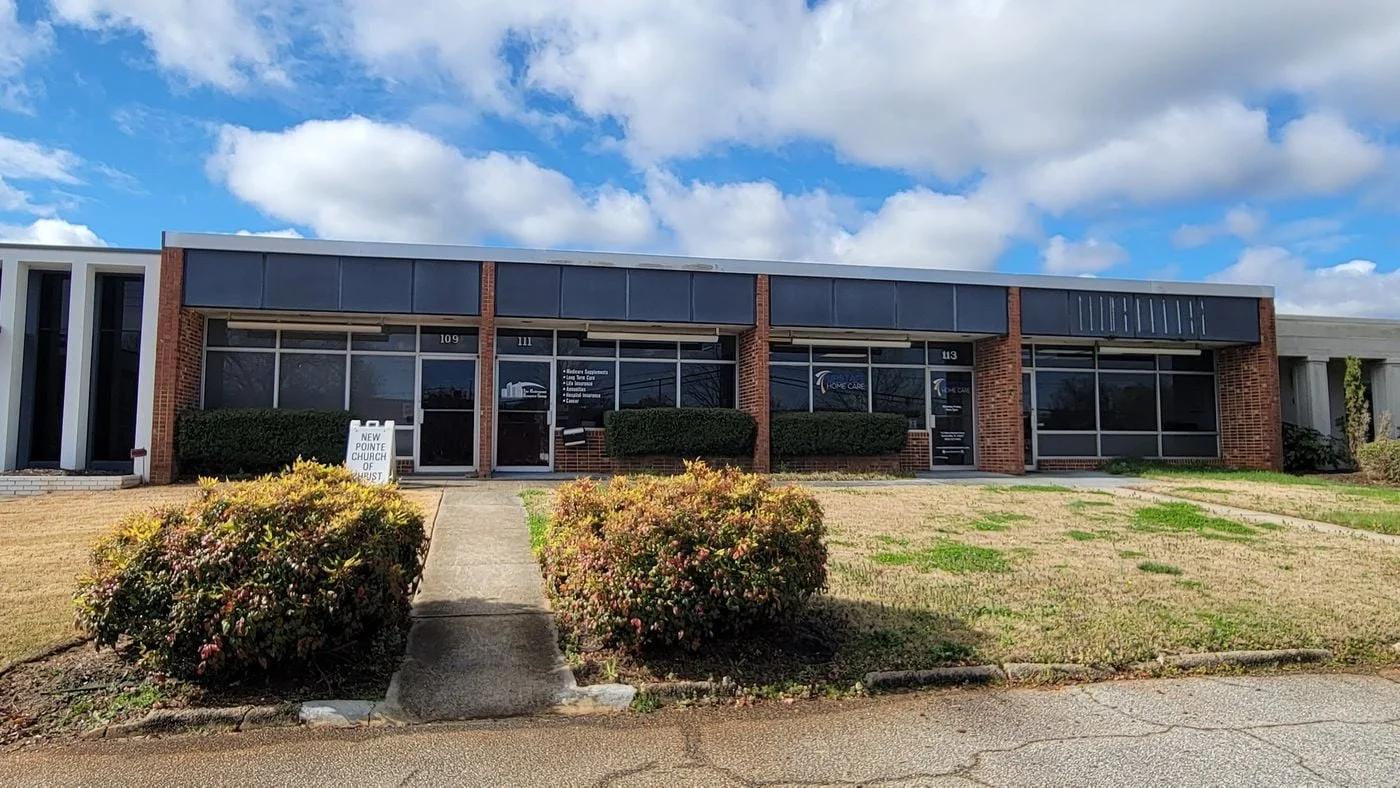 Photo 1 of 109 W Antrim Dr, Greenville, SC 29607