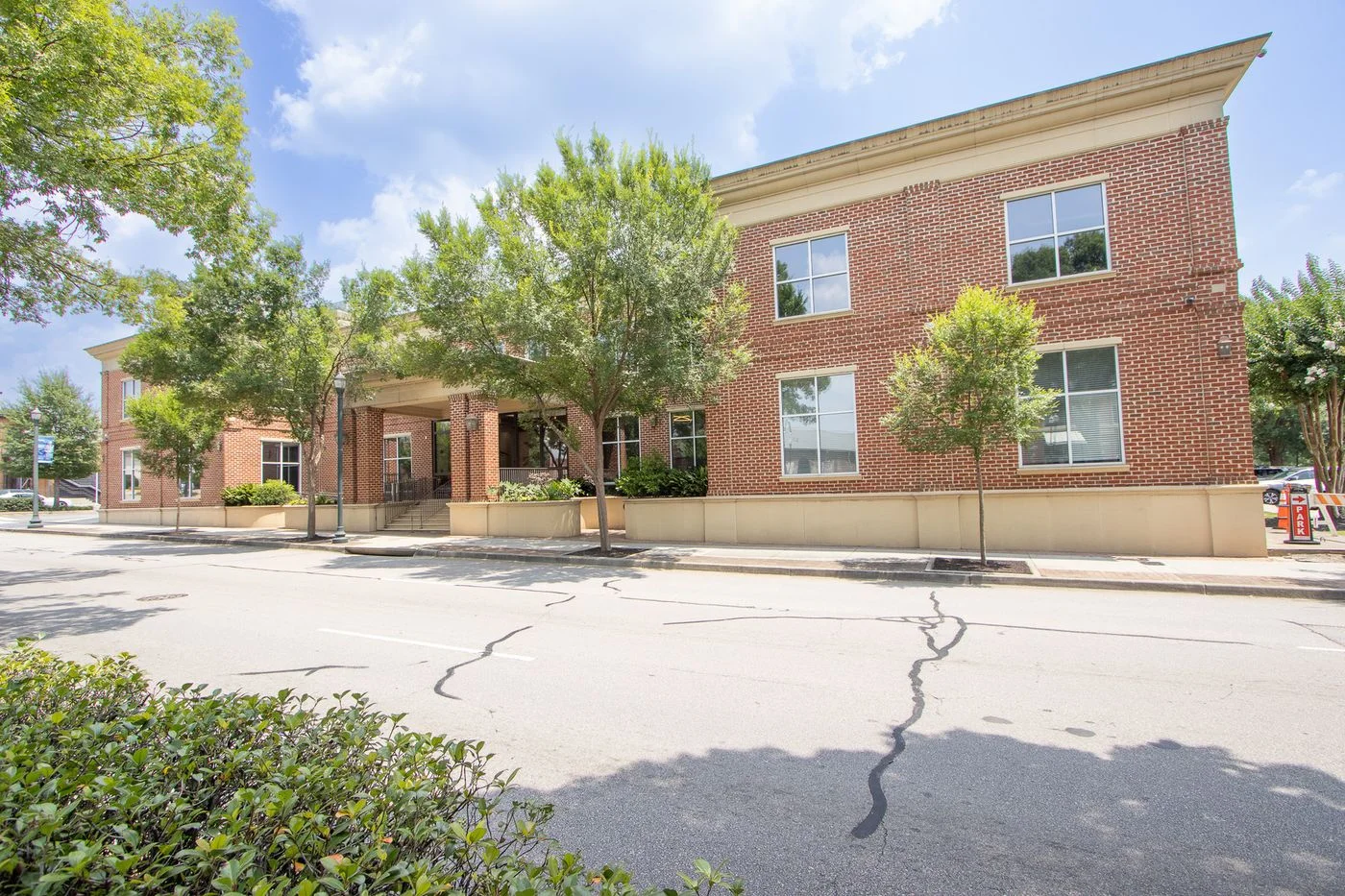 Photo 2 of 700 Gervais St, Columbia, SC 29201