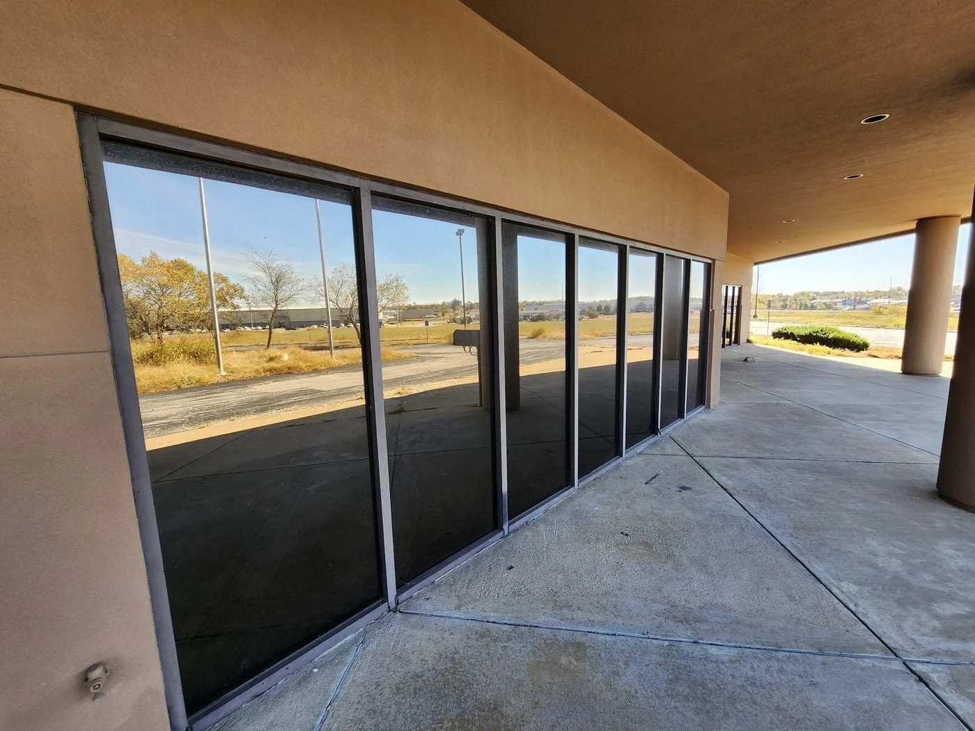 Photo 2 of 5557 Nashville Rd, Bowling Green, KY 42101