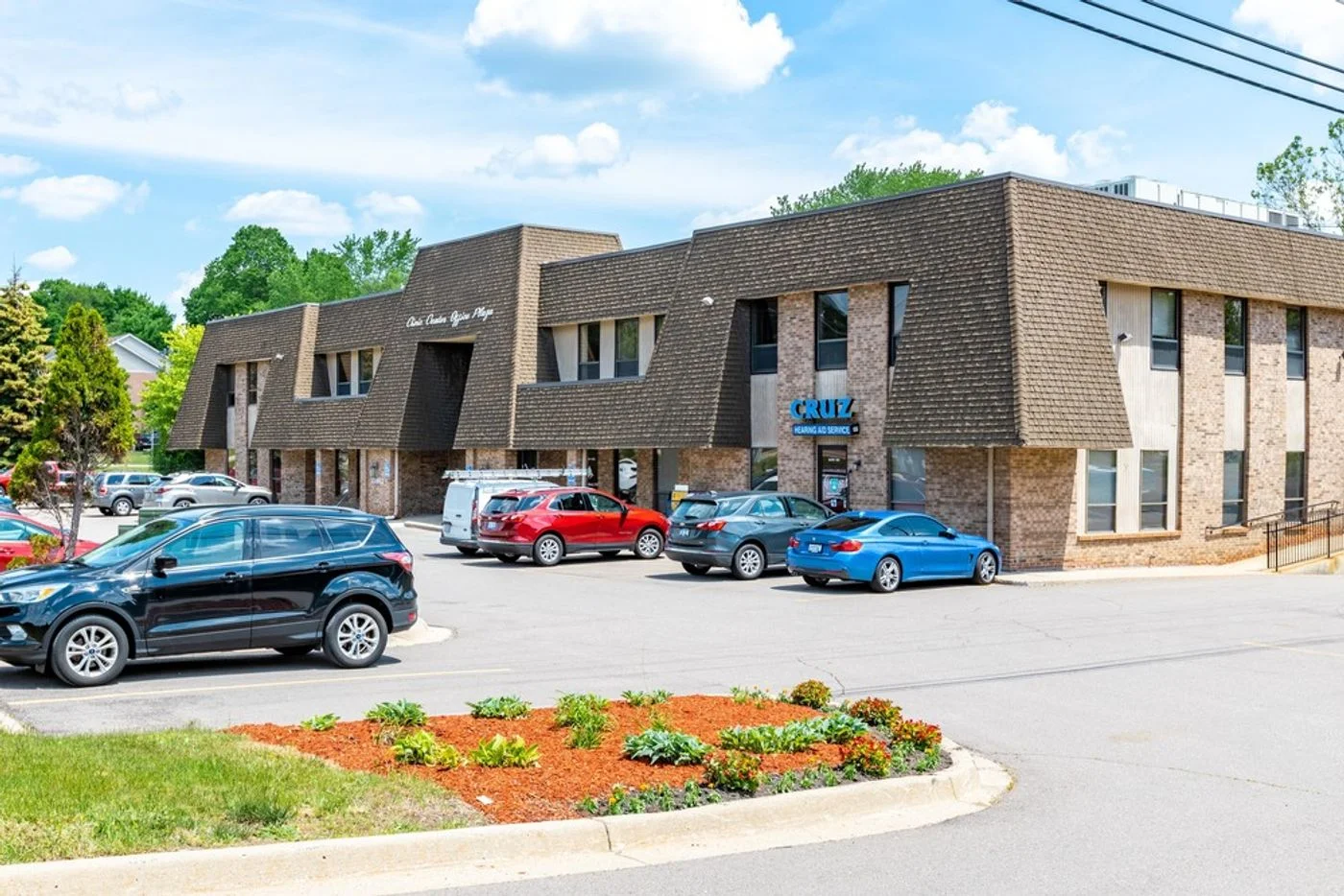 Photo 1 of 25882 Orchard Lake Rd, Farmington Hills, MI 48336