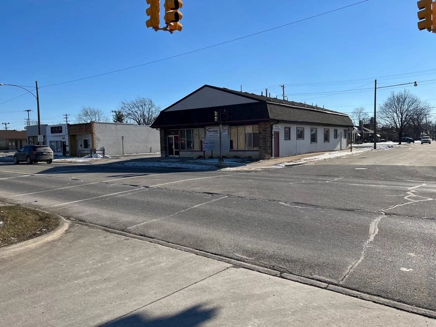 Photo 2 of 1623 Ford Ave, Wyandotte, MI 48192