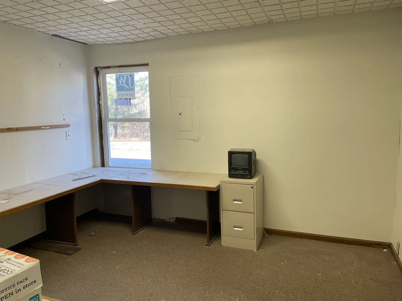 Photo 2 of 6002-6008 Wenninghoff Road, Omaha, NE 68134