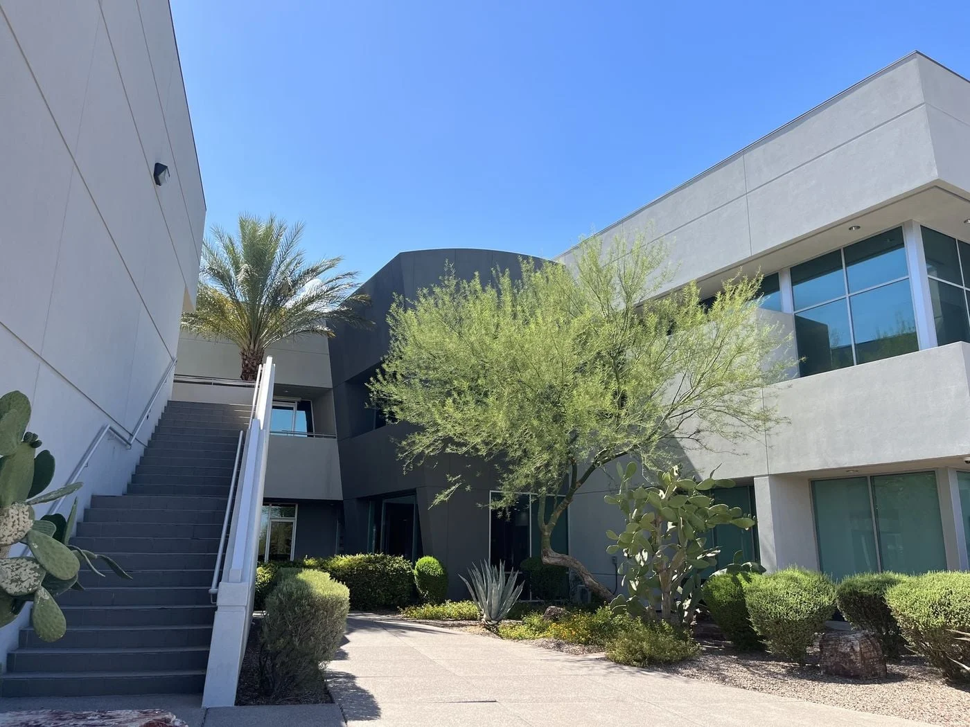 Photo 2 of 7373 Peak Dr, Las Vegas, NV 89128