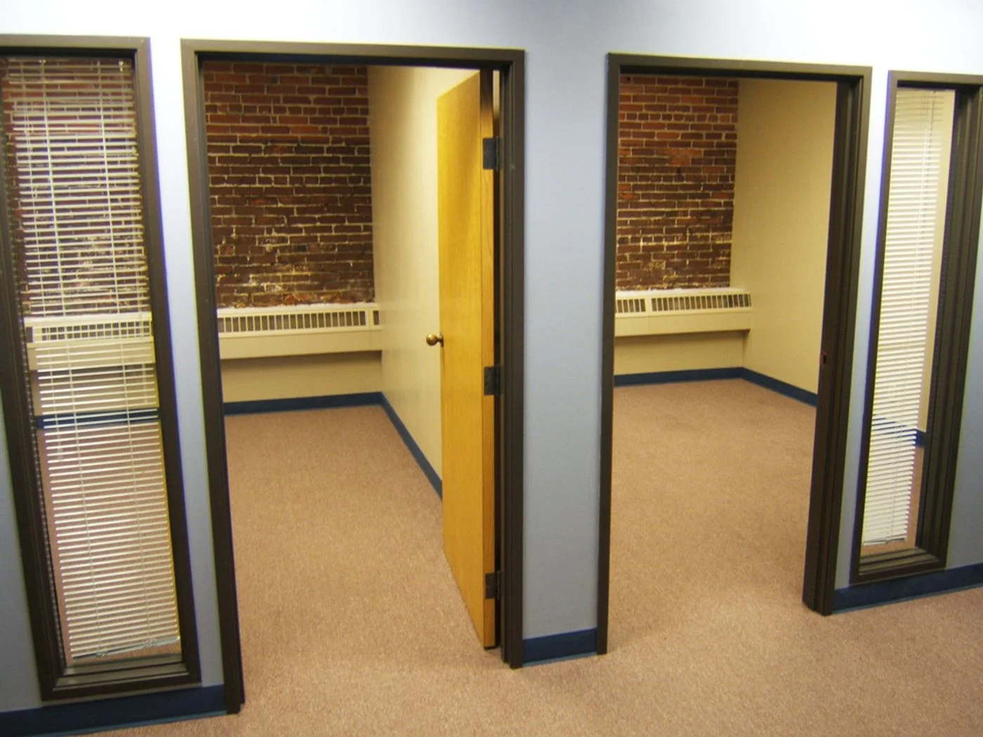 Photo 3 of 2705 E Burnside St, Portland, OR 97214