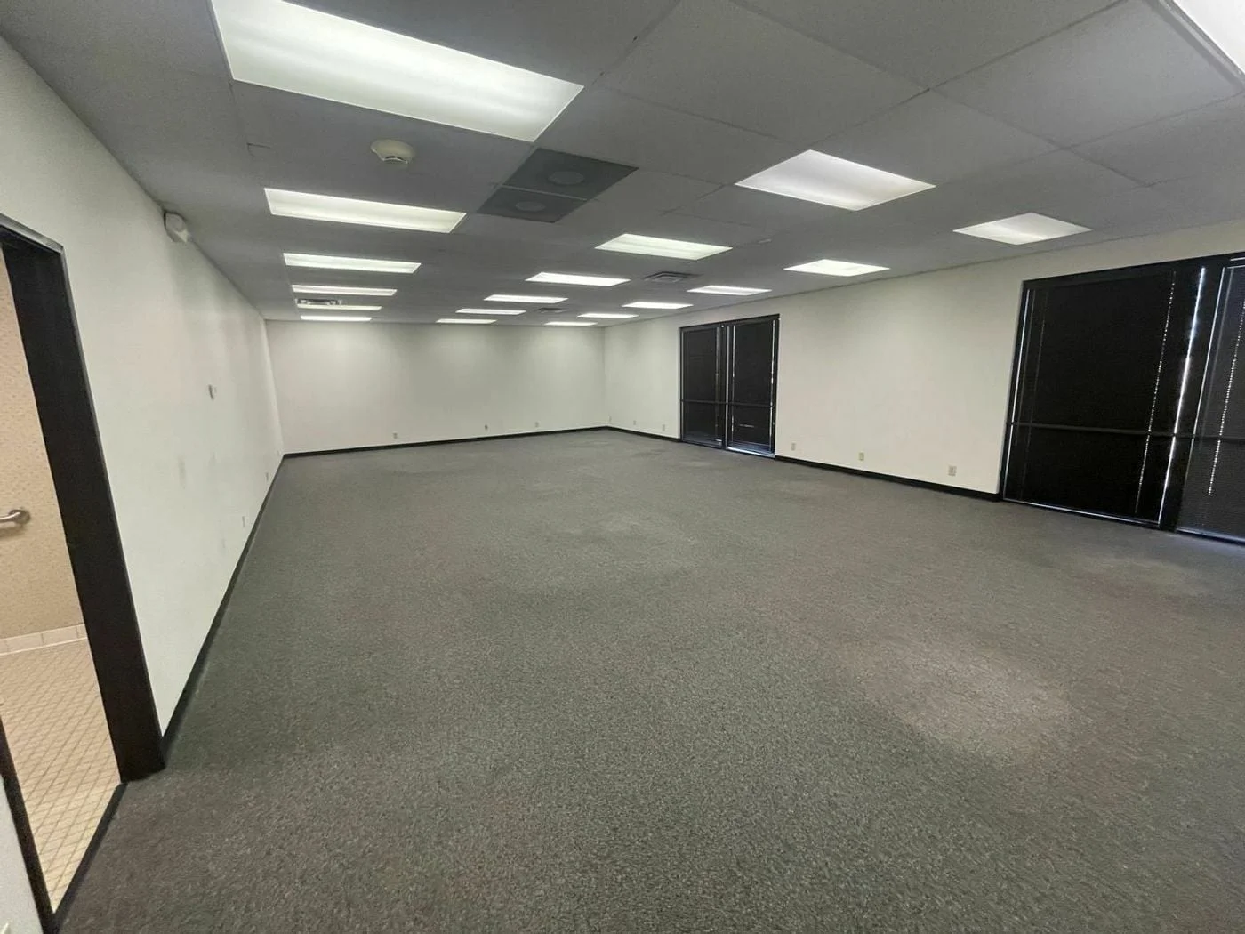 Photo 2 of 7803 E Osie St, Wichita, KS 67207