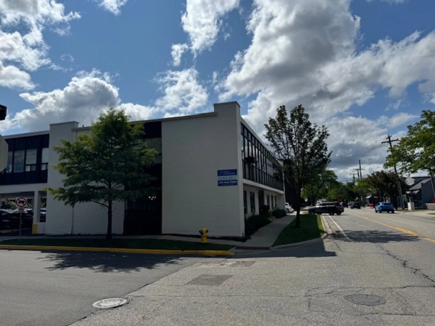 Photo 3 of 801 S Adams Rd, Birmingham, MI 48009