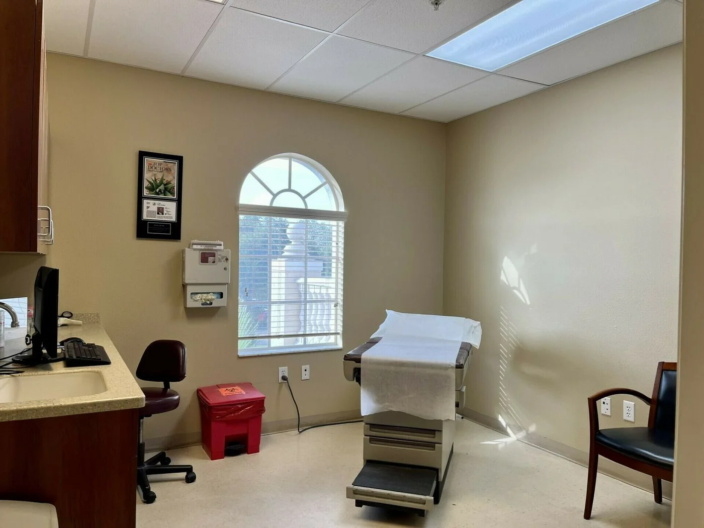 Photo-2 of 836 Sunset Lake Blvd Ste 205, Venice, FL 34292