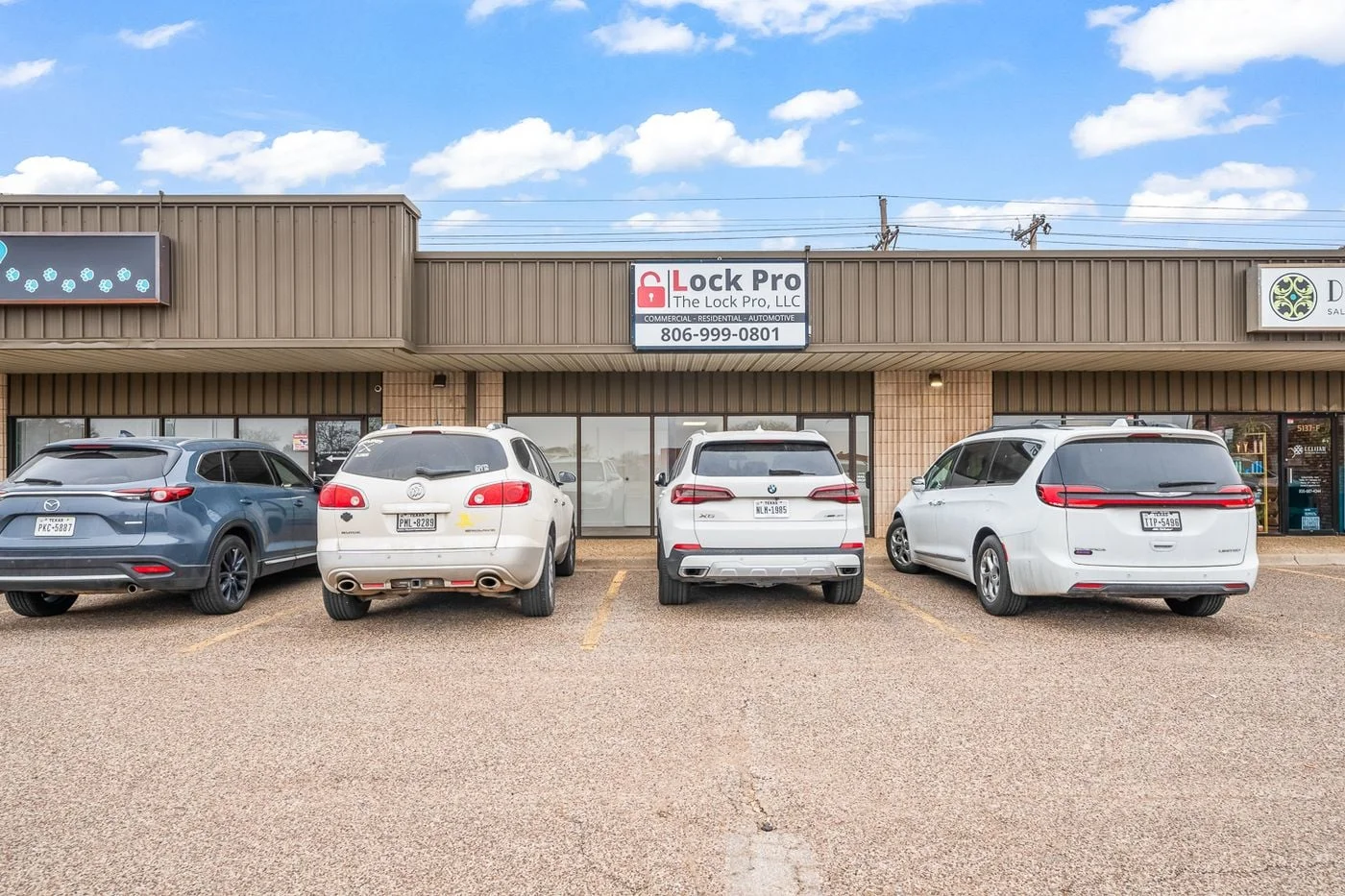 Photo 1 of 5137 69th St, Lubbock, TX 79424