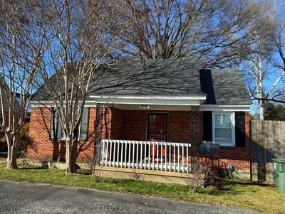 Photo of 3814 Summer Ave