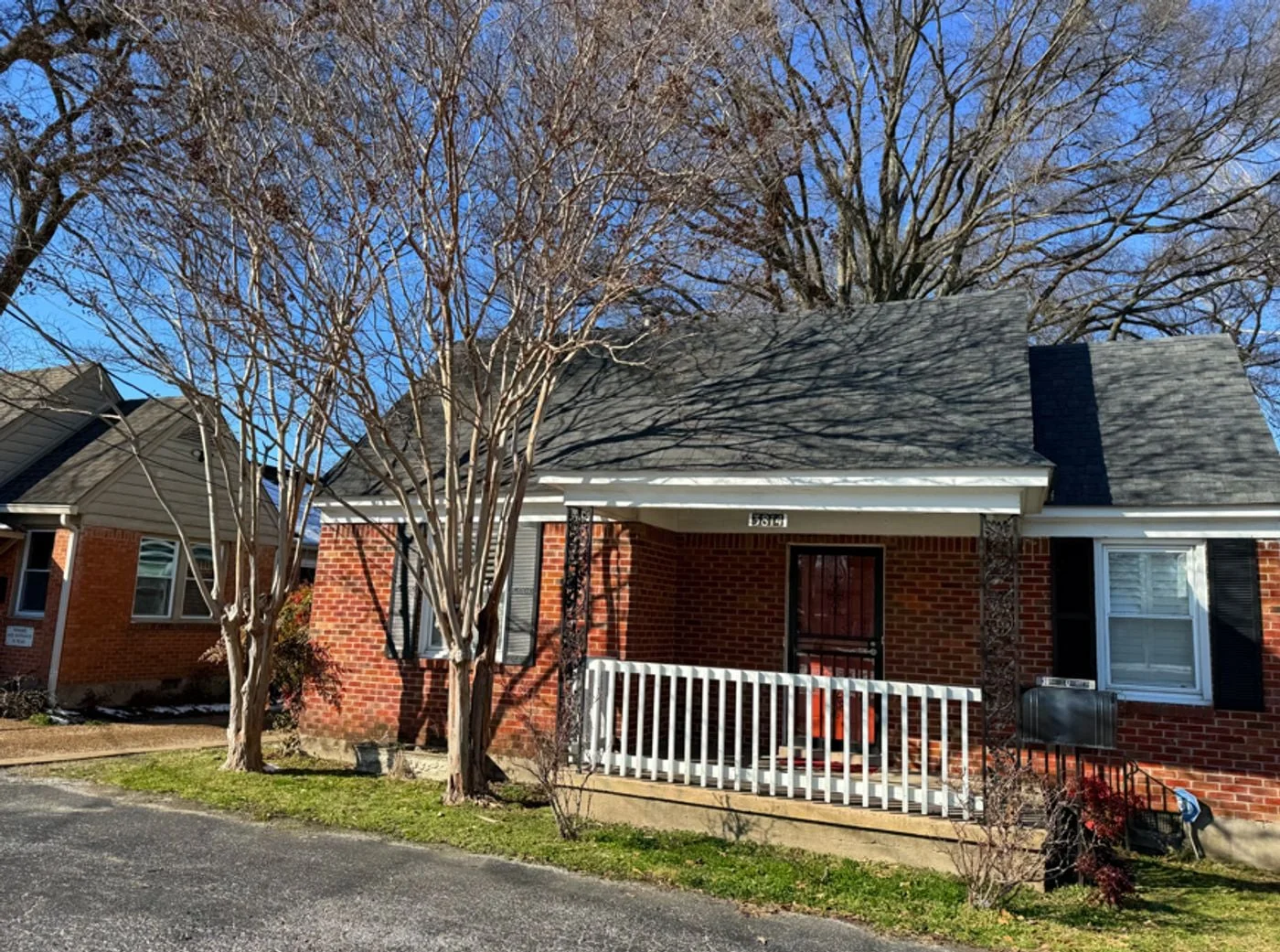 Photo 2 of 3814 Summer Ave, Memphis, TN 38122