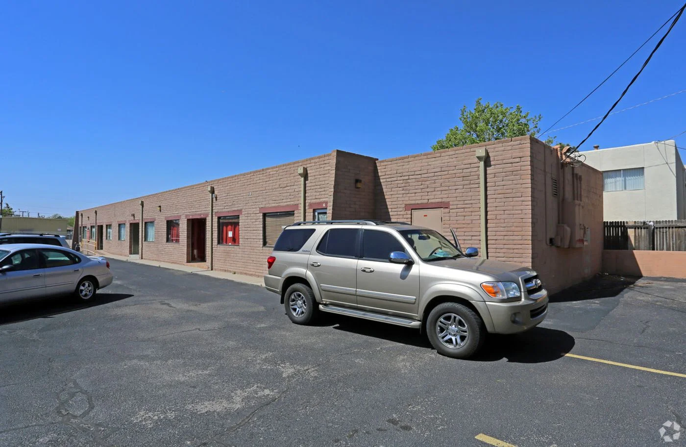 Photo 2 of 5907 Alice Ave NE, Albuquerque, NM 87110