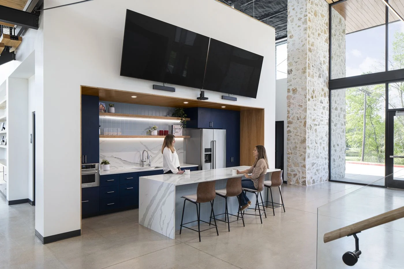 Photo-2 of 40 Pamela Ln, College Station, TX 77845