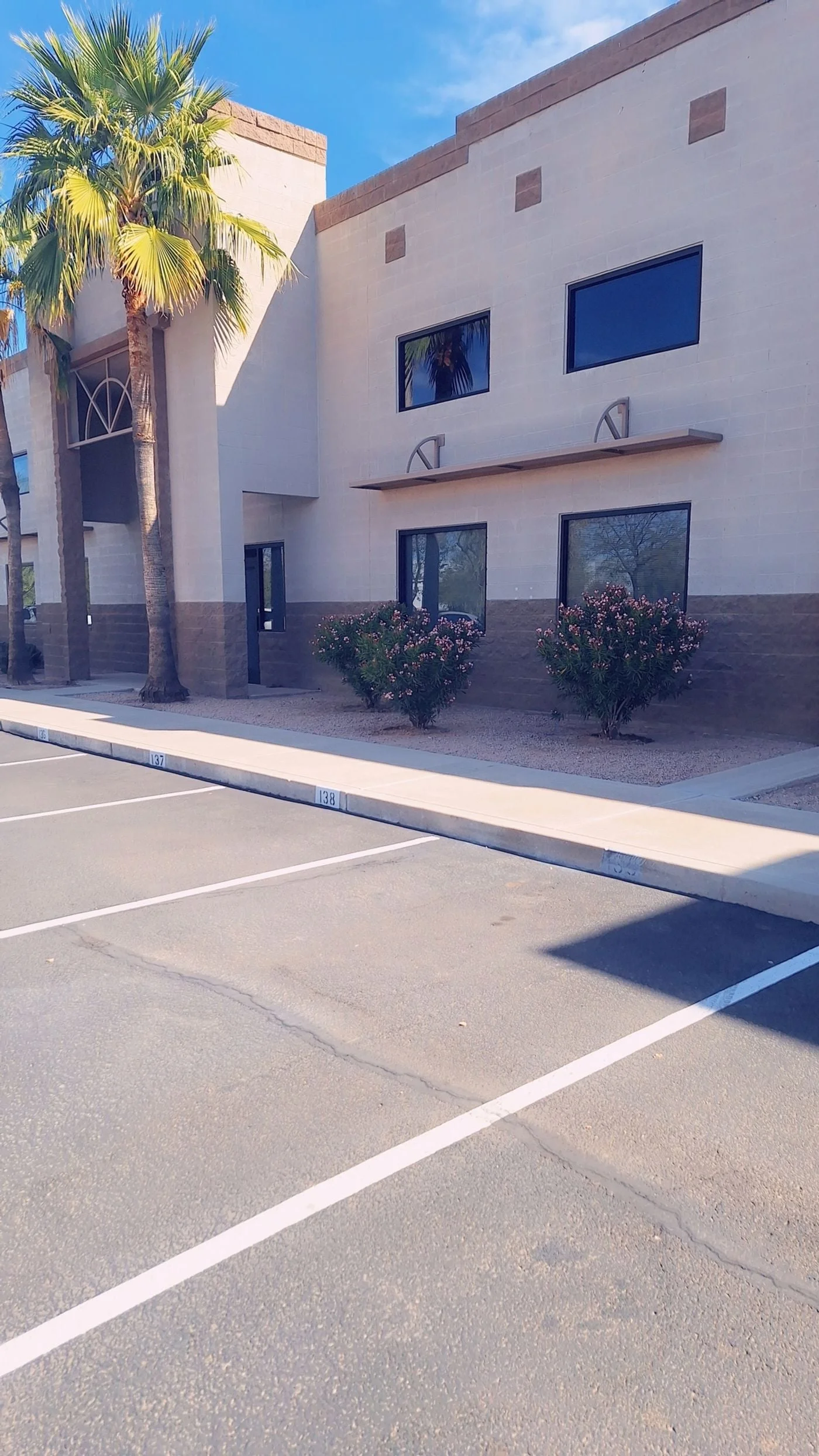 Photo 1 of 2942 N Greenfield Rd, Mesa, AZ 85215