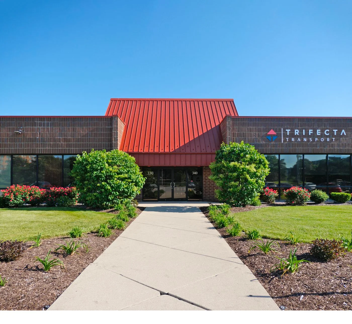 Photo 1 of 350 E 22nd St, Lombard, IL 60148