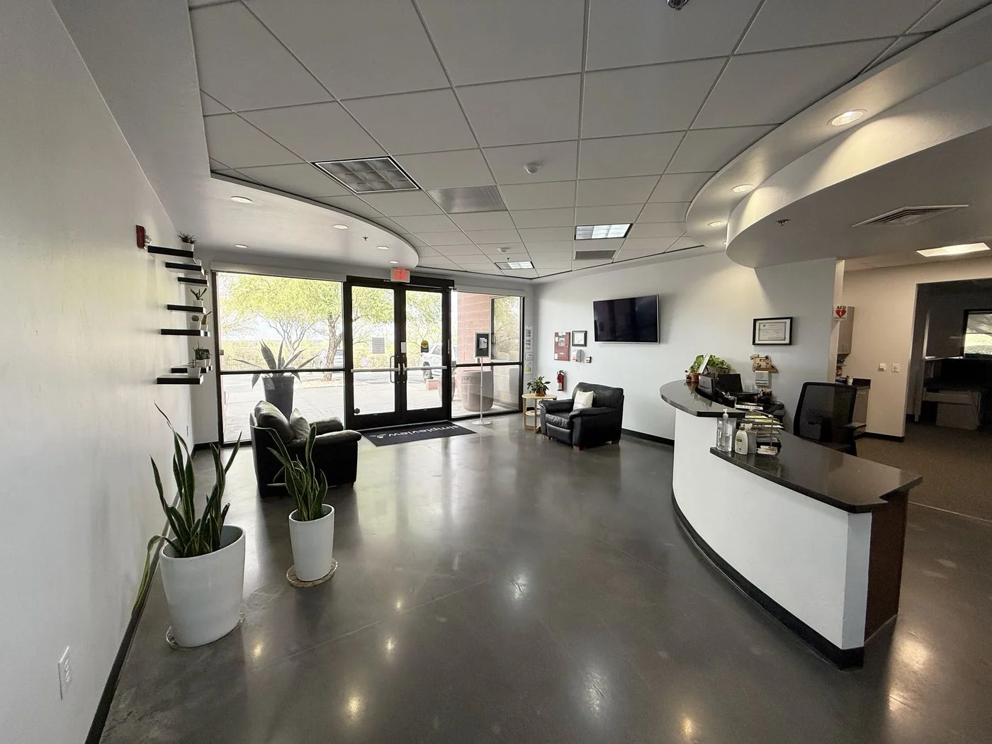 Photo-2 of 8950 N Oracle Rd, Oro Valley, AZ 85704