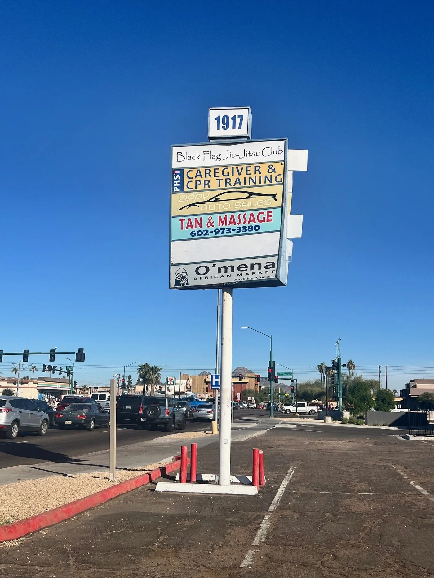 Photo-2 of 1917 W Glendale Ave, Phoenix, AZ 85021