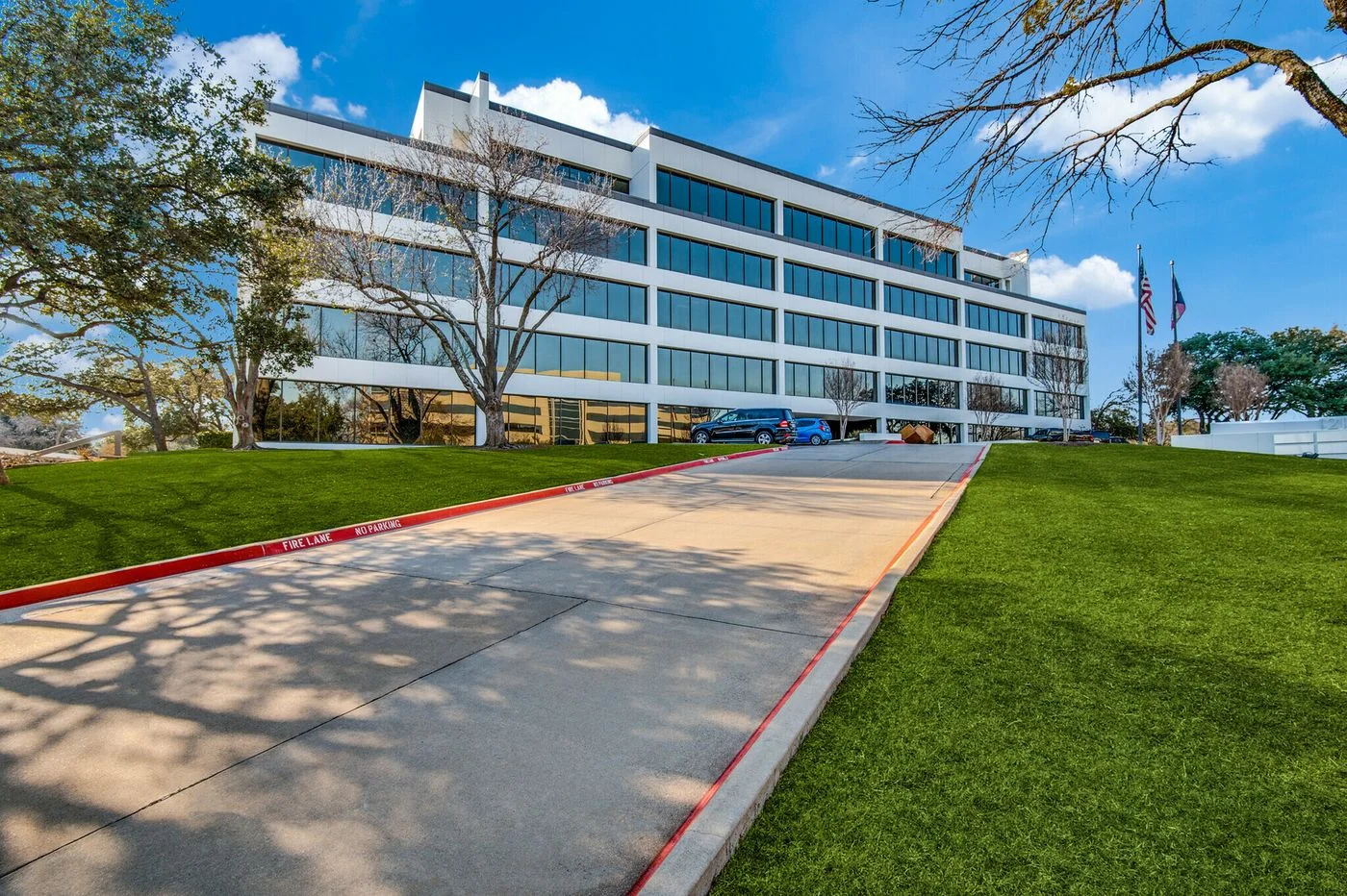 Photo 1 of 1212 Corporate Dr, Irving, TX 75038