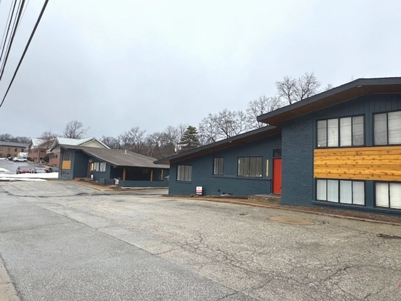 Photo 1 of 2108-2110 W 75th St, Prairie Village, KS 66208