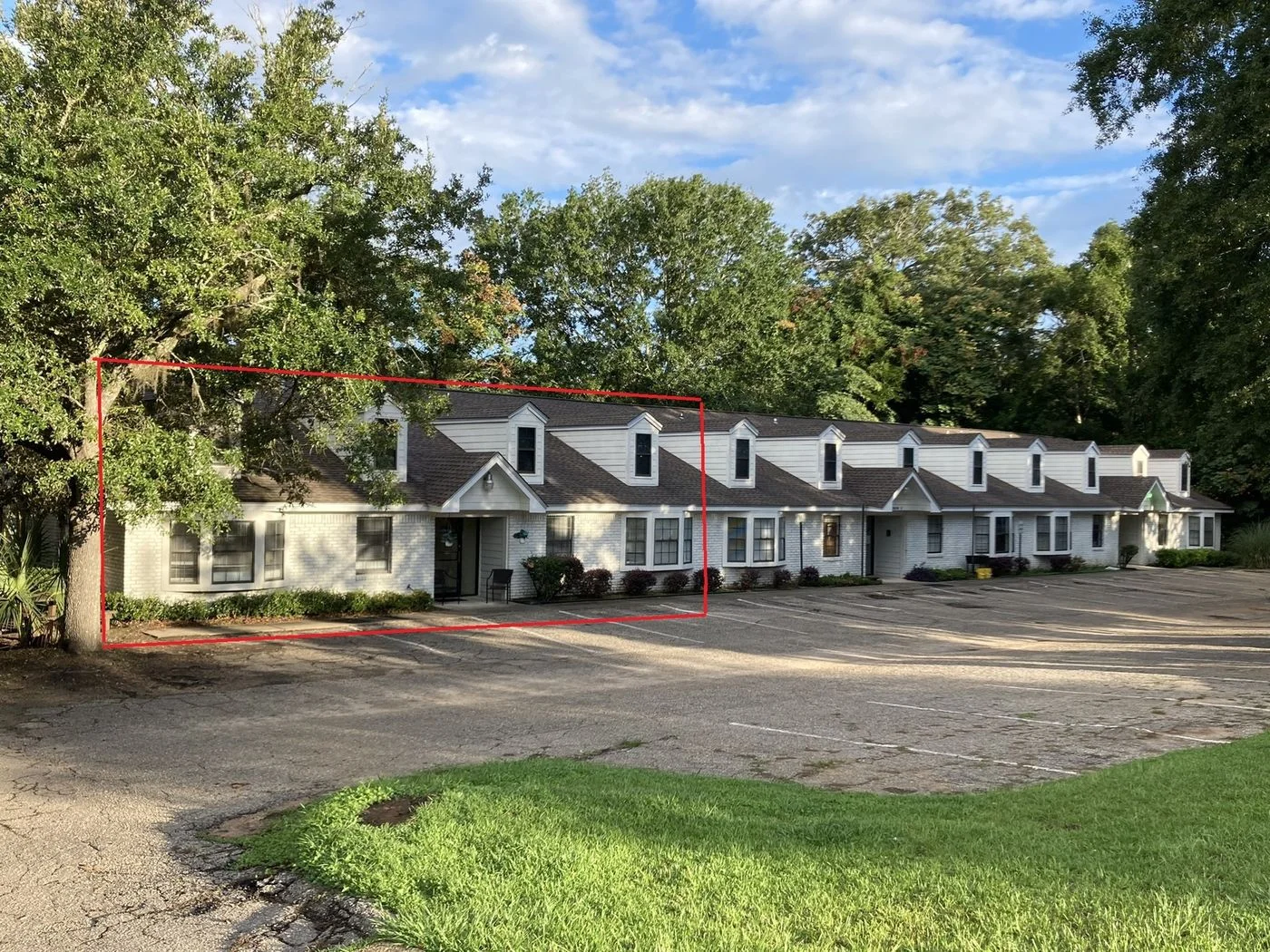 Photo 1 of 1344 Cross Creek Cir, Tallahassee, FL 32301