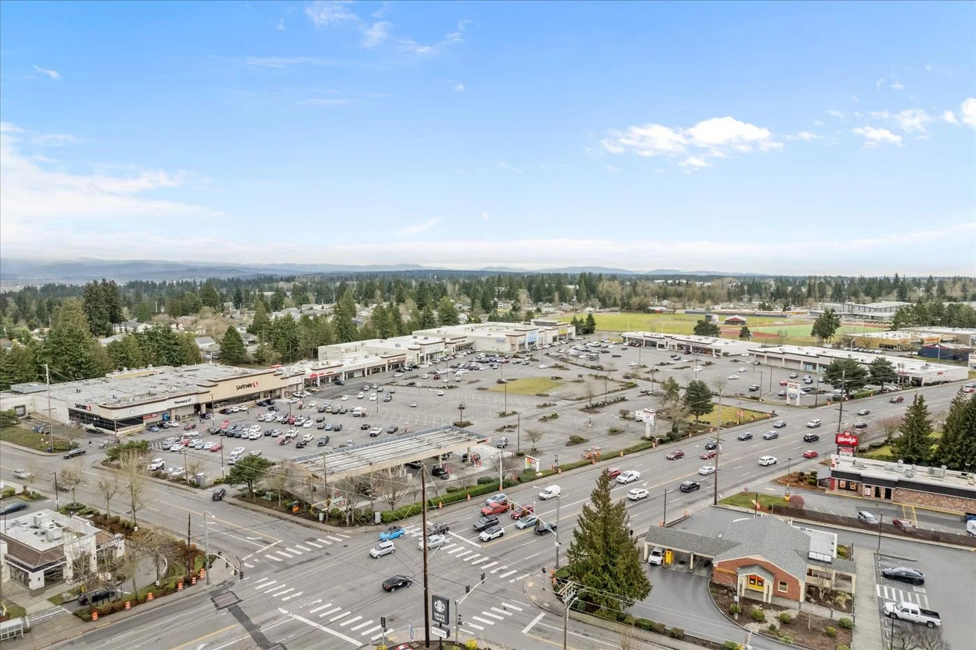 Photo 3 of 7601 Evergreen Way, Everett, WA 98203