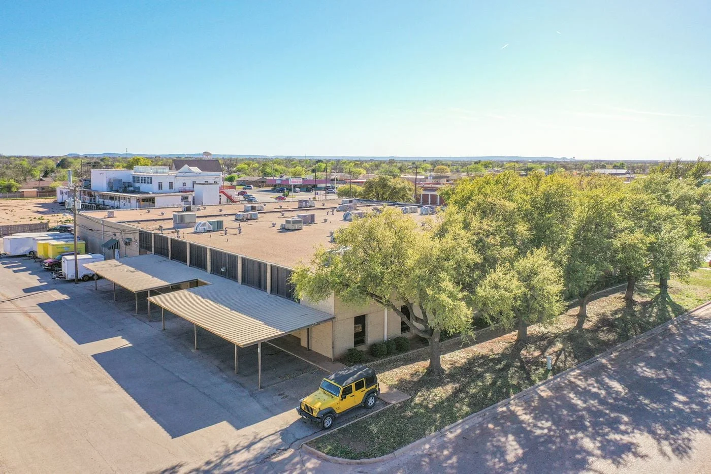 Photo 3 of 301 S Pioneer Dr, Abilene, TX 79605