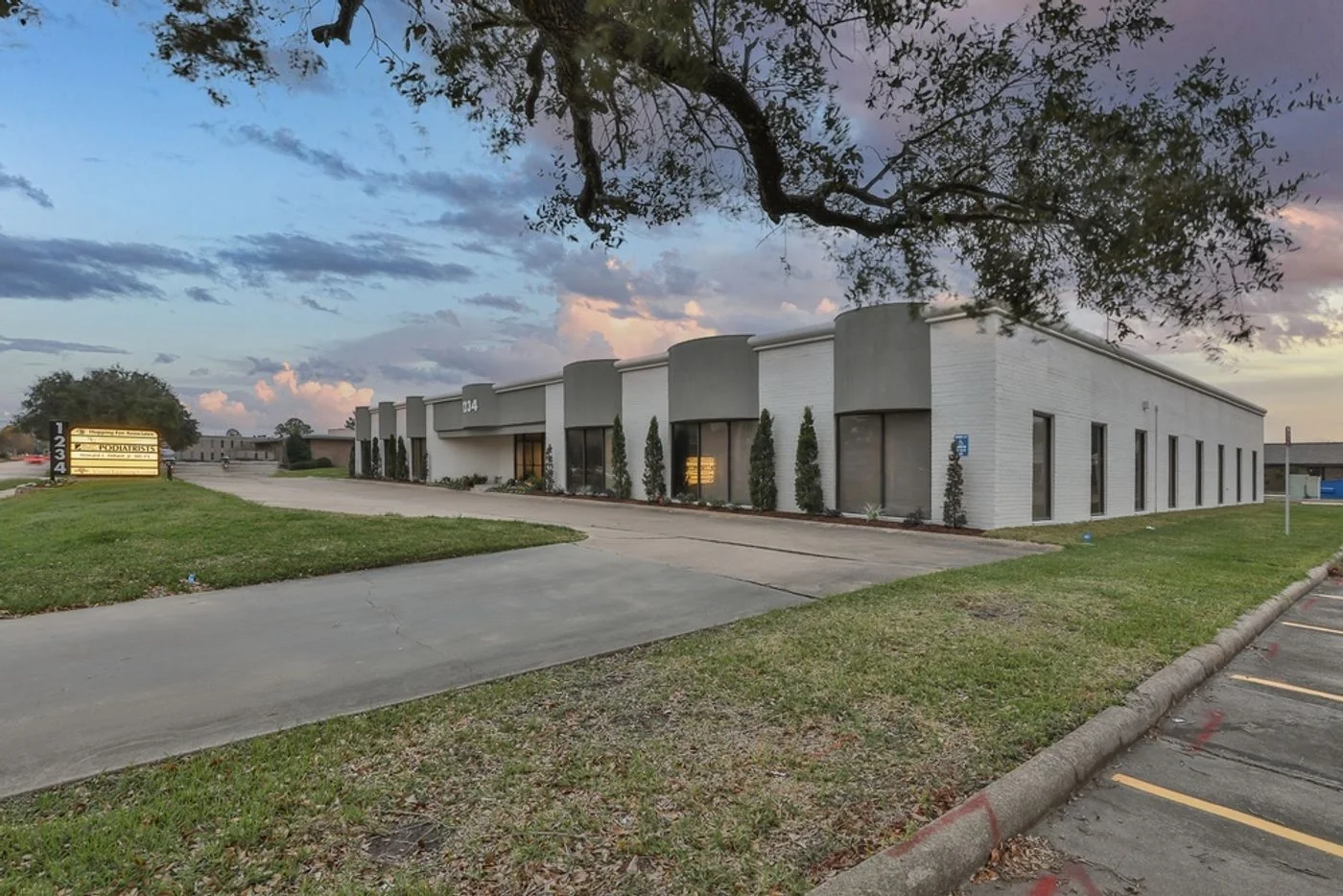 Photo 2 of 1234 Bay Area Blvd, Houston, TX 77058