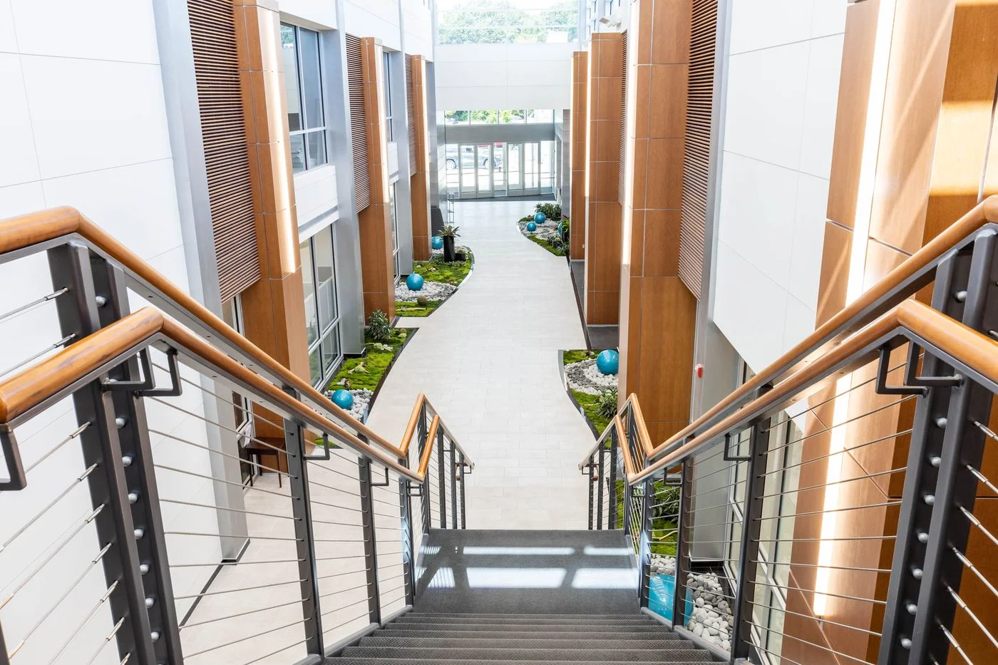 Photo 3 of 1750 Forest Dr, Annapolis, MD 21401